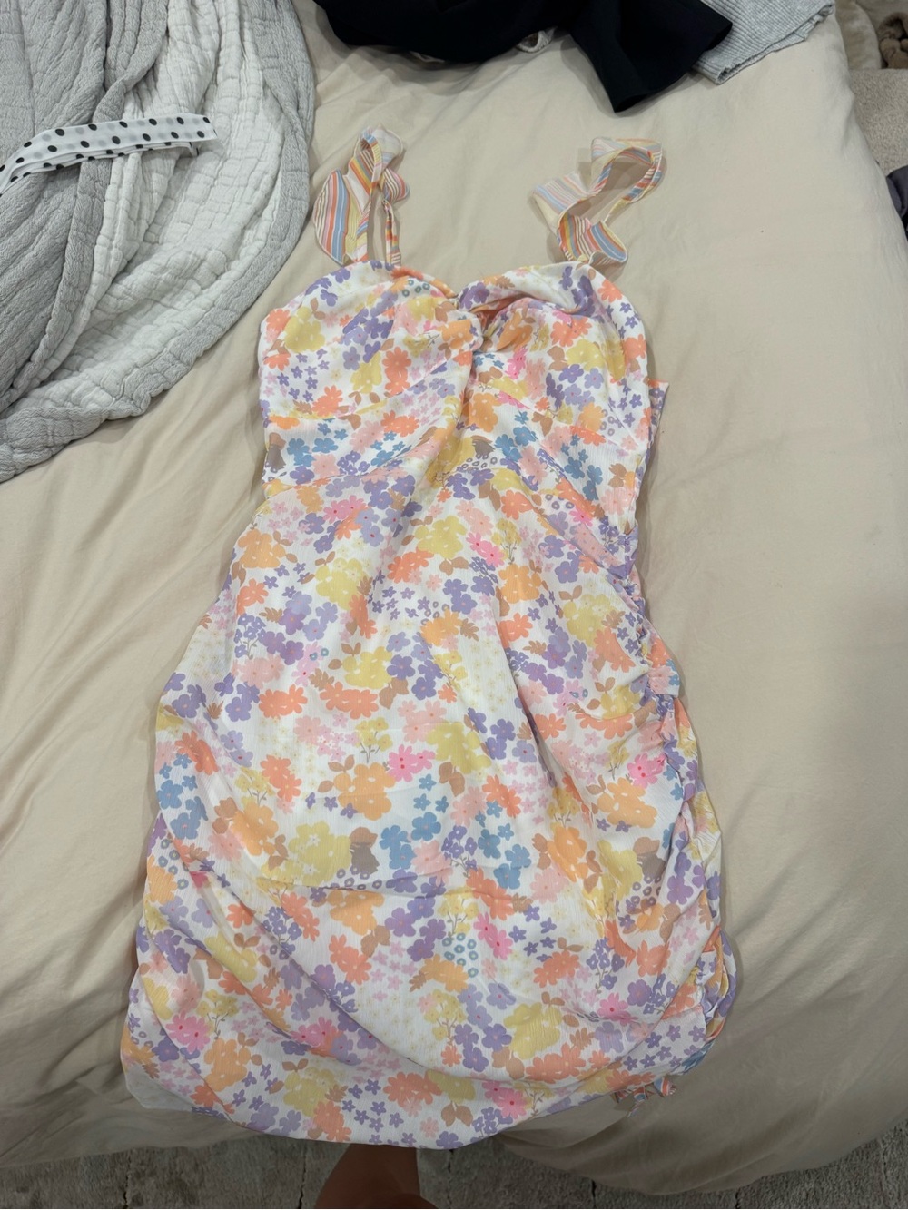 Showpo Size 4 mini dress